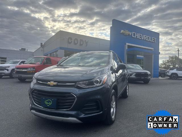 Used 2022 Chevrolet Trax LT w/ LT Convenience Package AWD/4WD image 1