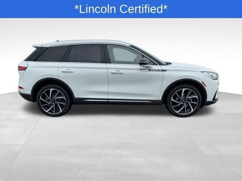 Used 2023 Lincoln Corsair Reserve w/ Equipment Group 201A AWD/4WD image 2