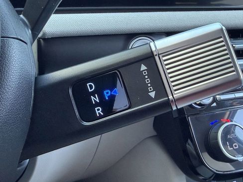 New 2026 Hyundai Tucson Limited image 22