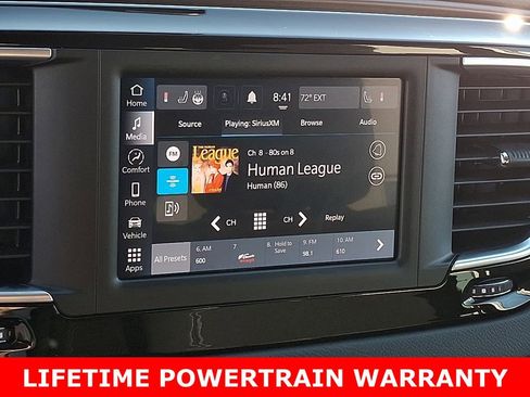 Used 2024 Chrysler Voyager LX image 18