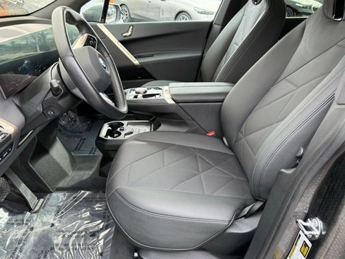 Certified 2024 BMW iX xDrive50 w/ Radiant Heating Package image 22