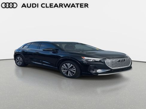 Used 2023 Audi Q4 e-tron Premium Plus w/ Premium Plus image 1