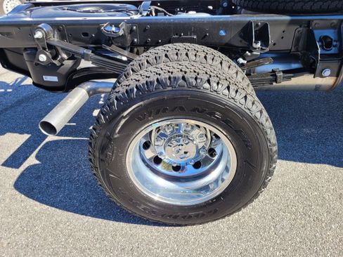 New 2026 RAM 3500 Tradesman image 10