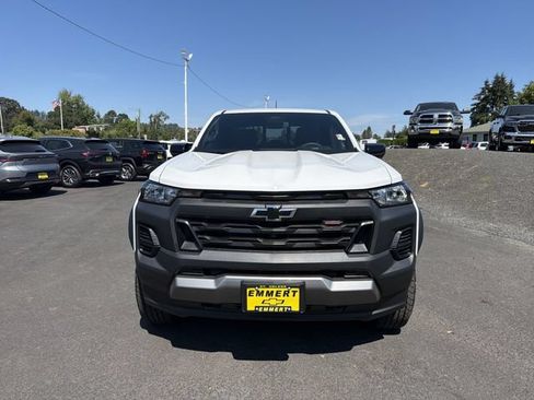Used 2026 Chevrolet Colorado Trail Boss AWD/4WD image 10