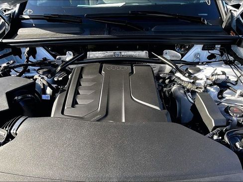 New 2025 Audi Q5 Premium Plus image 12