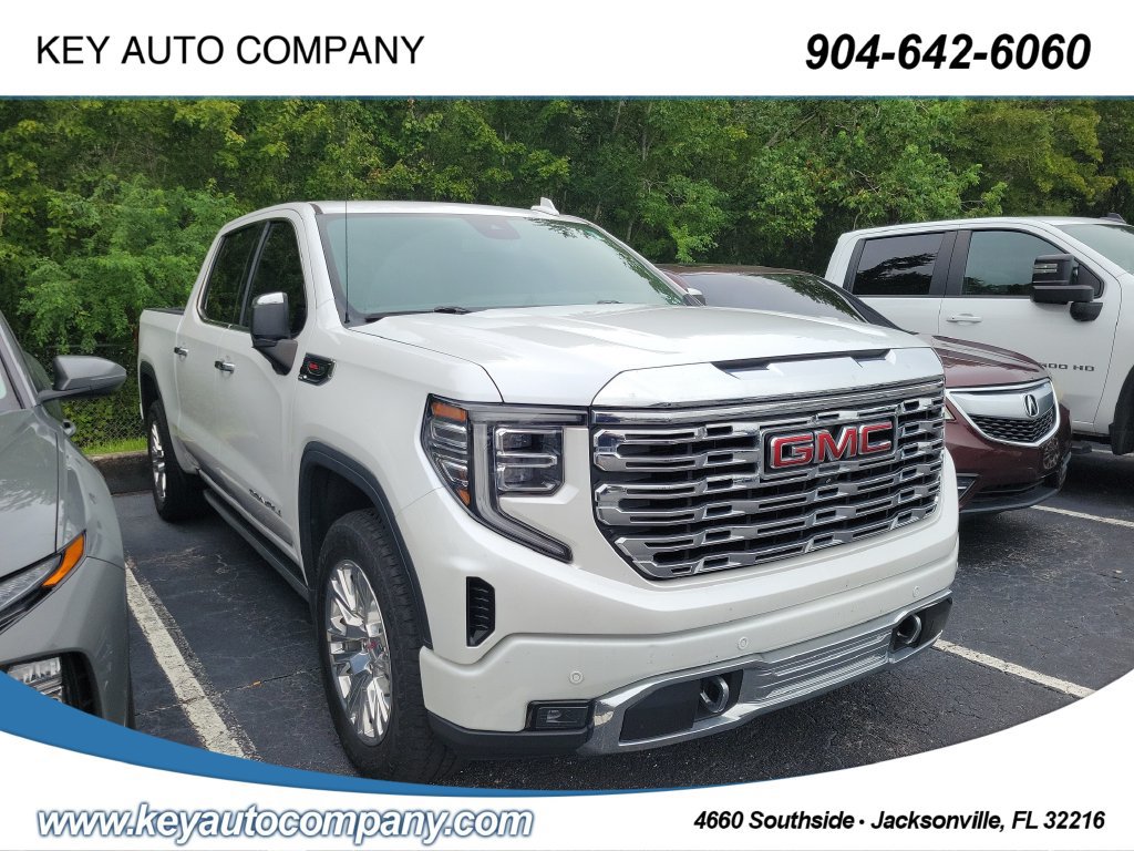 Used 2023 GMC Sierra 1500 Denali AWD/4WD image 1
