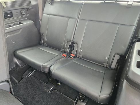 Used 2024 Hyundai Santa Fe Limited image 29