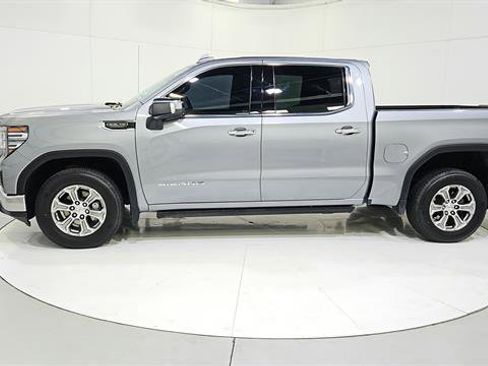 Used 2024 GMC Sierra 1500 SLT RWD image 5