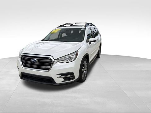 Used 2020 Subaru Ascent Limited w/ Technology Package AWD/4WD image 3