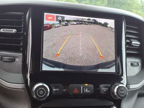 Used 2025 RAM 1500 Tradesman AWD/4WD image 4