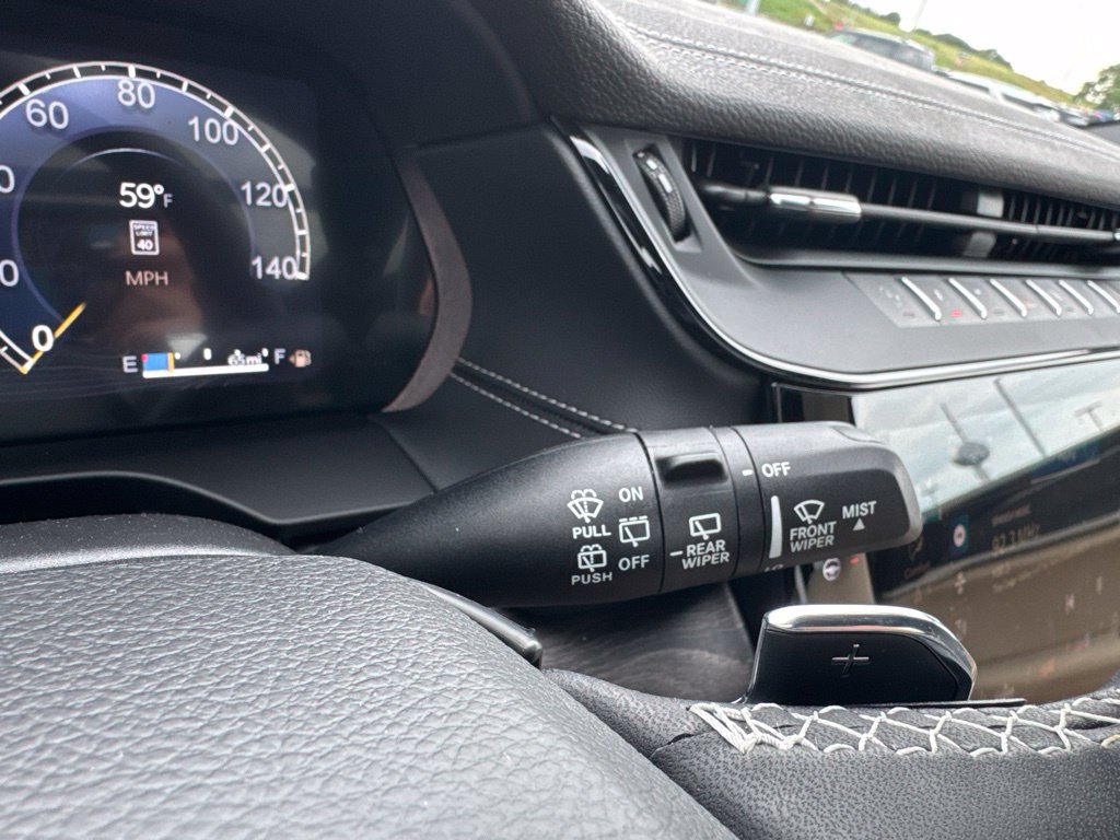 New 2027 Jeep Grand Cherokee Limited AWD/4WD image 16