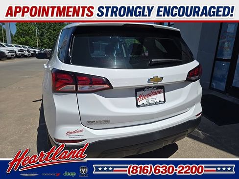 Used 2023 Chevrolet Equinox LS FWD image 8