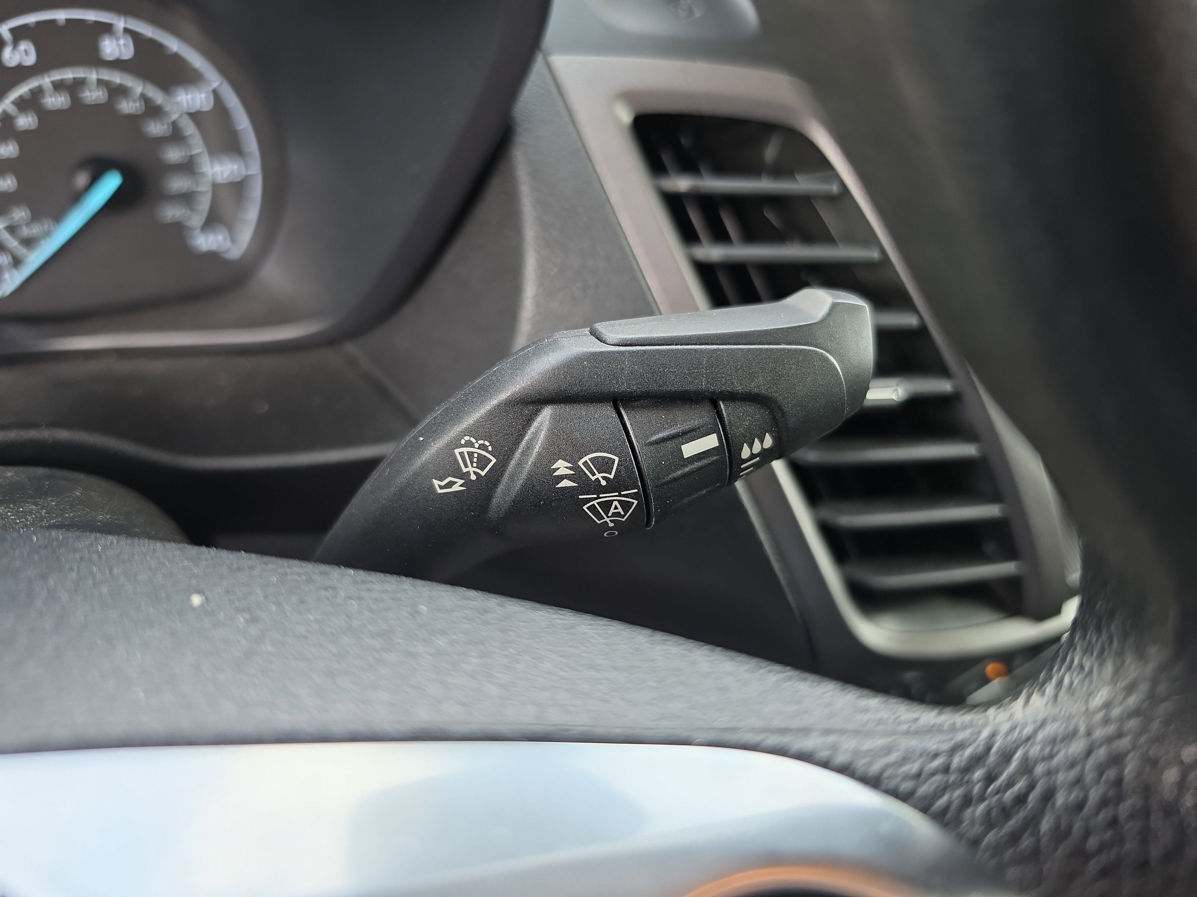 Used 2022 Ford Transit Connect XL FWD image 18