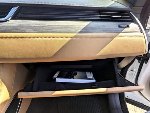 Used 2023 Jaguar F-PACE S image 36