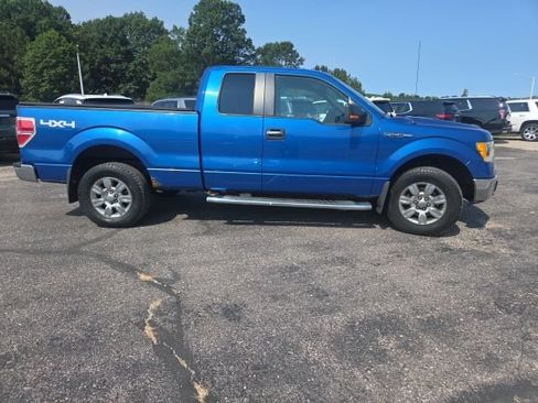 Used 2010 Ford F150 STX AWD/4WD image 4