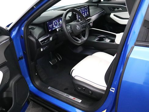Certified 2024 Acura ZDX Type S AWD/4WD image 17