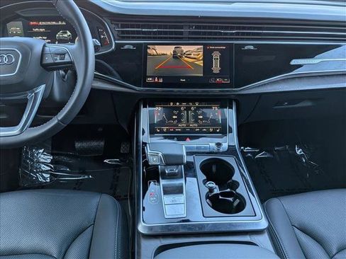 Used 2021 Audi Q8 Prestige w/ Prestige Package image 20
