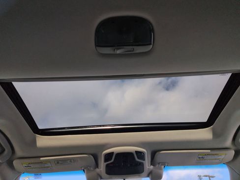 Certified 2022 Subaru Outback Premium image 23