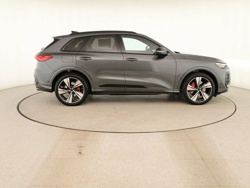 New 2026 Audi SQ5 Premium Plus AWD/4WD image 8