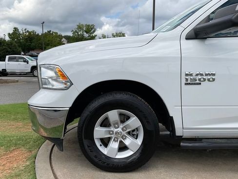 Used 2022 RAM 1500 Classic SLT w/ Trailer & Traction Group RWD image 12