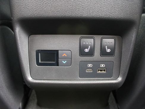 Used 2021 Nissan Rogue Platinum AWD/4WD image 15
