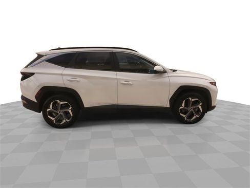 Used 2022 Hyundai Tucson SEL image 16