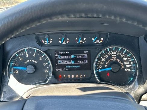 Used 2014 Ford F150 XLT w/ Equipment Group 302A Luxury RWD image 35