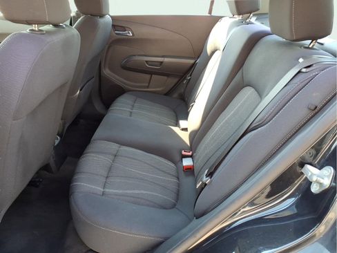 Used 2014 Chevrolet Sonic LT FWD image 9