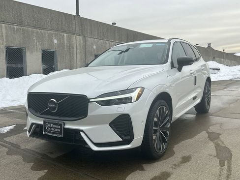 New 2026 Volvo XC60 T8 Ultra w/ Protection Package Premier AWD/4WD image 5
