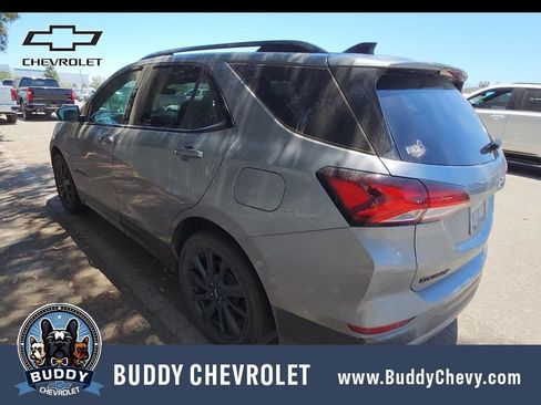 Used 2023 Chevrolet Equinox RS FWD image 4