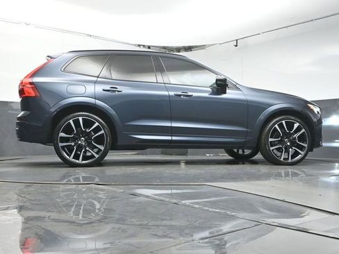 Used 2023 Volvo XC60 B5 Ultimate image 40