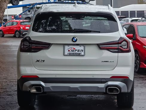 Used 2024 BMW X3 xDrive30i AWD/4WD image 4