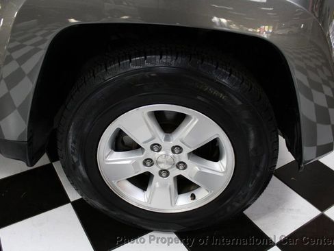 Used 2012 Jeep Liberty Sport image 34