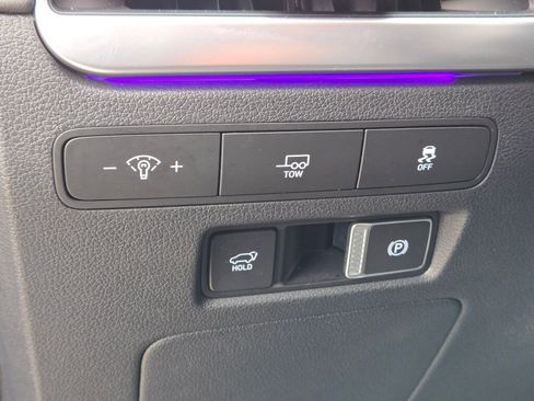 Used 2025 Hyundai Palisade Calligraphy image 32