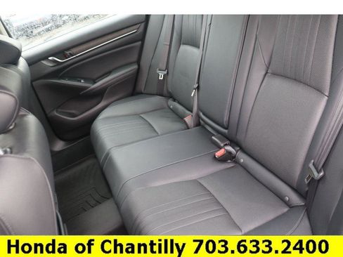 Certified 2022 Honda Accord Touring image 30