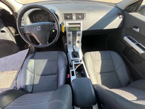 Used 2011 Volvo C30 T5 w/ Preferred Pkg image 30