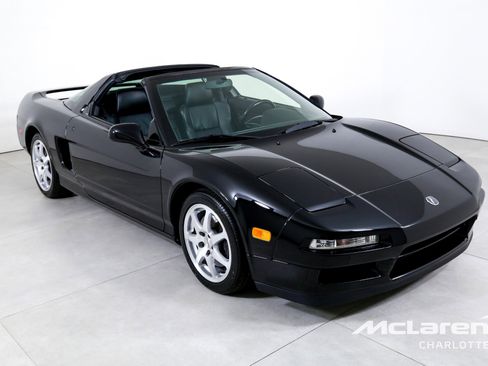 Used 1997 Acura NSX T image 4