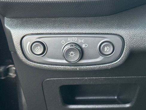 Used 2023 Chevrolet TrailBlazer LT image 29