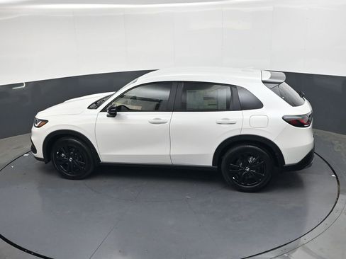 New 2026 Honda HR-V Sport image 21