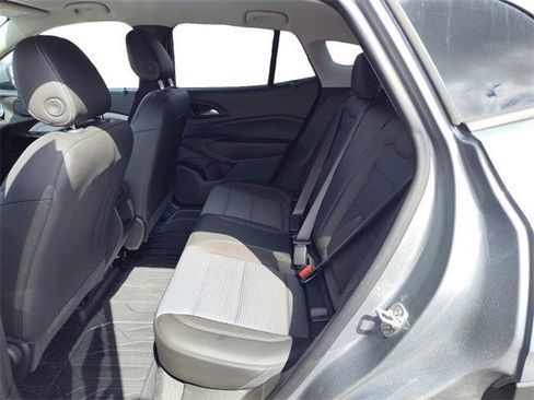 Used 2025 Chevrolet Trax LT w/ Driver Confidence Package image 22