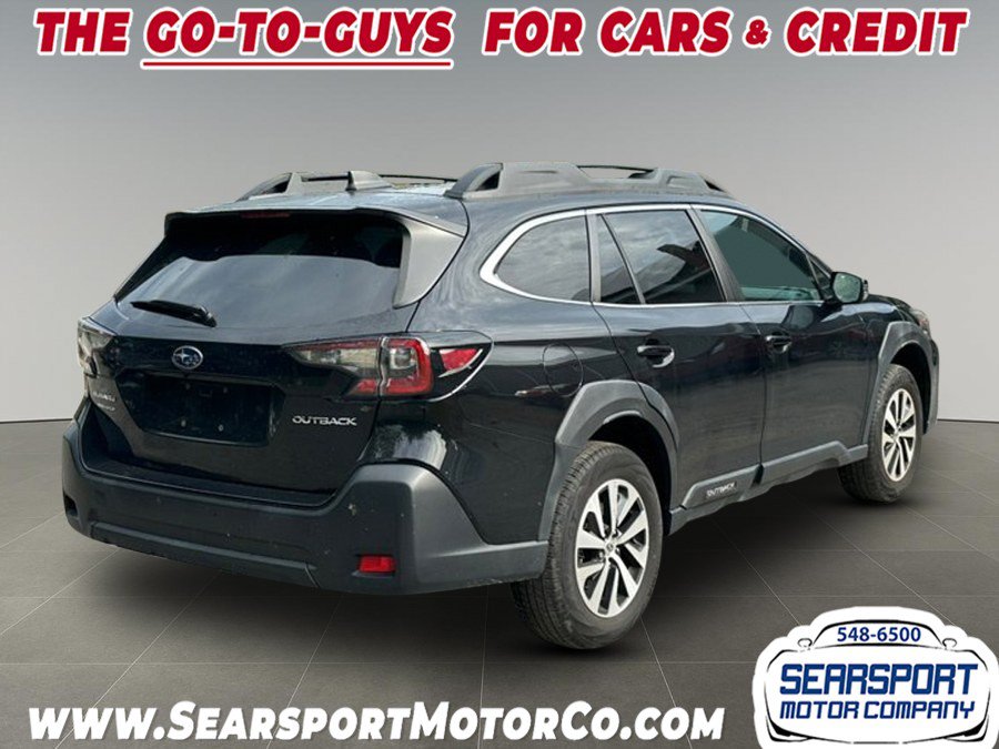 Used 2024 Subaru Outback Premium AWD/4WD image 5