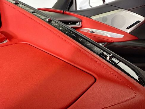 Used 2021 Chevrolet Corvette Stingray Preferred Conv w/ Z51 Performance Package image 21