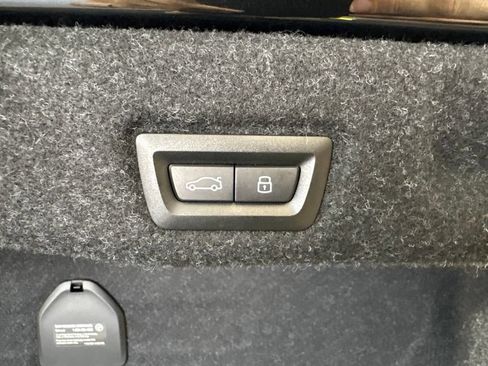 Certified 2026 BMW 530i RWD image 33