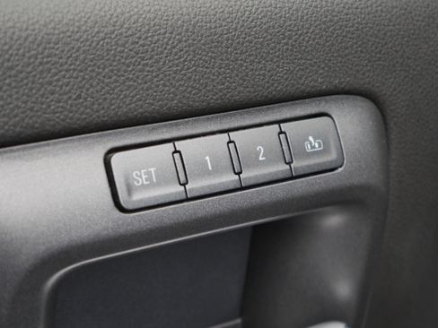 Used 2015 GMC Sierra 2500 Denali image 30