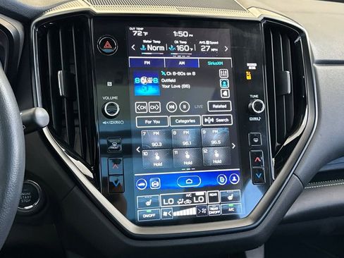 Used 2023 Subaru Ascent Onyx Edition AWD/4WD image 19