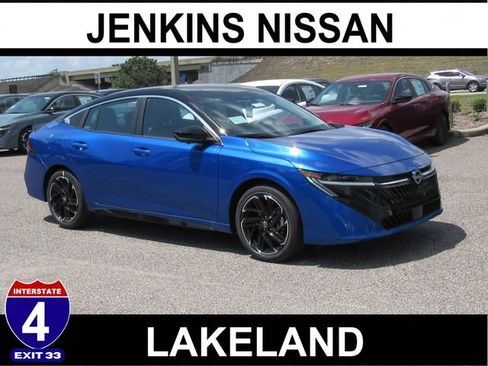 New 2026 Nissan Sentra SR FWD image 1