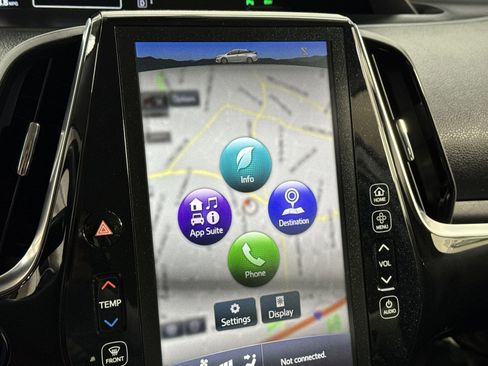 Used 2017 Toyota Prius Prime Advanced image 21