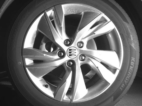 Used 2025 Buick Encore GX Preferred image 12