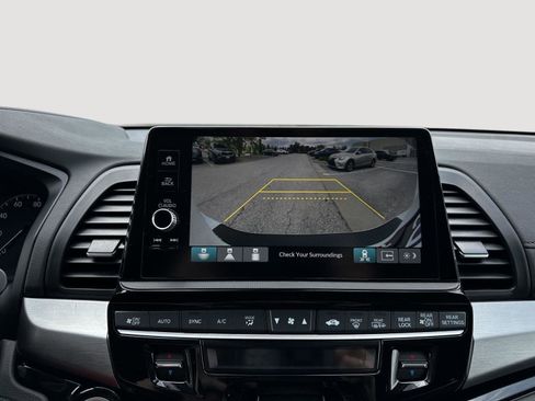 Certified 2025 Honda Odyssey Touring image 15