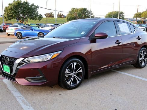 Used 2021 Nissan Sentra SV w/ Electronics Package image 3